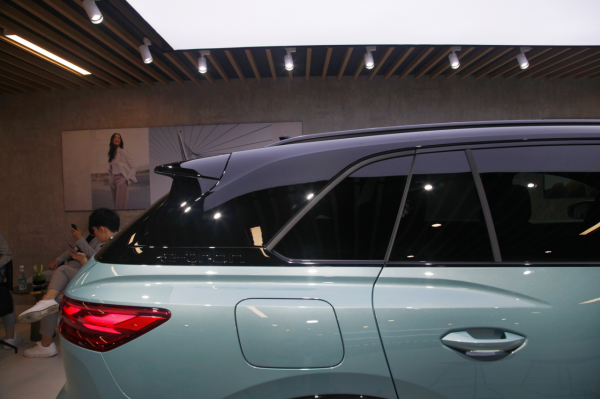 上汽奧迪Q5 e-tron亮相廣州車展，豪華純電SUV開啟預訂