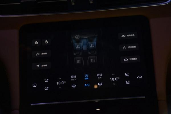 理想ONE車機OTA升級 解決語音控制難點