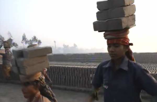 童工成災的孟加拉,孩子會走路就要幹活,沒有夢想只為生存 童工成災的孟加拉,孩子會走路就要幹活,沒有夢想只為生存