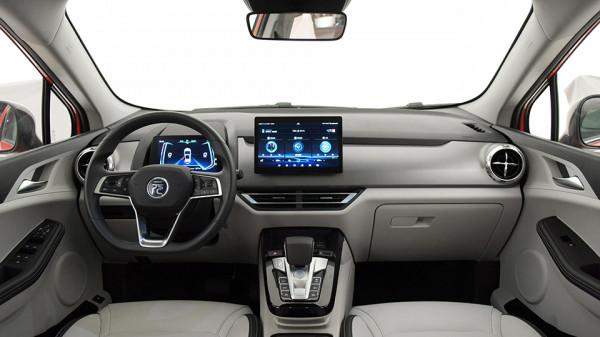 續航400km夠你用不？新款比亞迪元Pro購車手冊