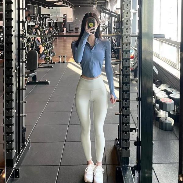 居家運動‖瑜伽，這些的身材你喜歡嗎？