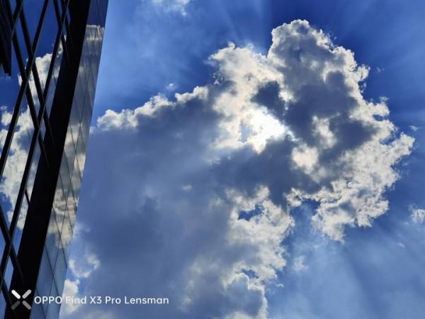 OPPO Find X3 Pro攝影師版使用體驗:螢幕不錯,長焦可惜 OPPO Find X3 Pro攝影師版使用體驗:螢幕不錯,長焦可惜