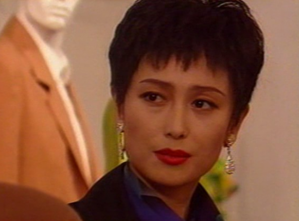 三十年前紅遍廣東的《情滿珠江》女主角，58歲的她依舊十分優雅