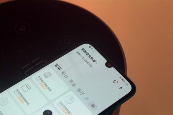 米家直流變頻兩季扇測評：一物兩用無需收納，觸屏數顯智慧操控