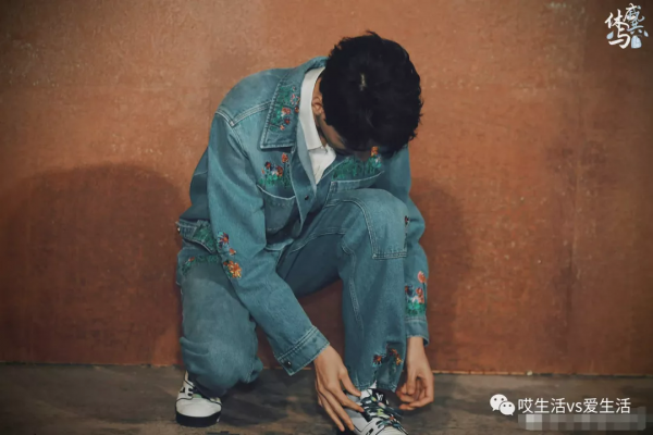 直播空場30分鐘，誰在耍大牌？