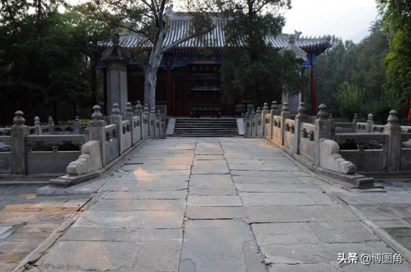 疫情期間居家遊:玩轉香山碧雲寺,有石獅、哼哈、彩塑為明代珍寶 疫情期間居家遊:玩轉香山碧雲寺,有石獅、哼哈、彩塑為明代珍寶