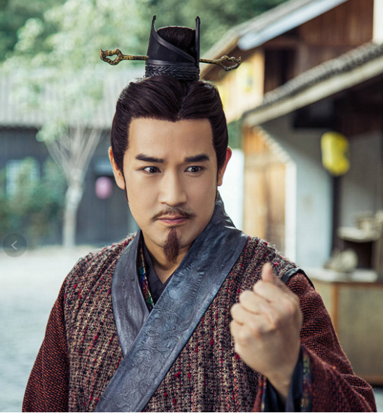 港星盧慶輝移居內地15年,定居北京稱很幸福,演大陸警察圓夢 港星盧慶輝移居內地15年,定居北京稱很幸福,演大陸警察圓夢