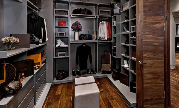 大溫華人哭了!1月1日開徵新稅 貴到能給房子首付了 大溫華人哭了!1月1日開徵新稅 貴到能給房子首付了