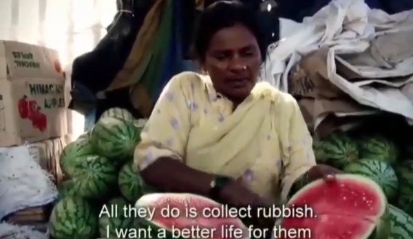 生在印度有多慘？1億多孩子無法上學，從小就要打工賺錢