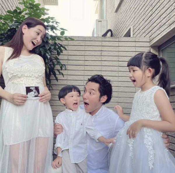 劉德華乾兒子喜迎三胎，老婆產後狀態好，面板超級緊緻顯年輕