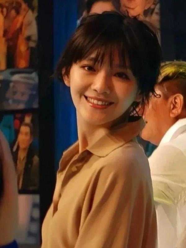 塌鼻子小五官的扁平臉也能成為美人? 塌鼻子小五官的扁平臉也能成為美人?