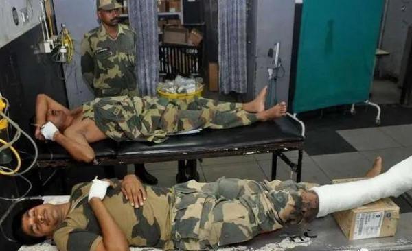 高原入冬，印軍邊界出現大量凍傷，反觀我軍把營房建成高科技小區