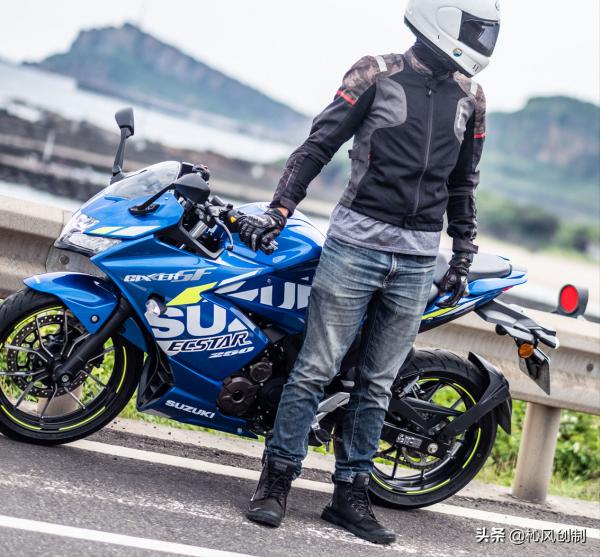 試駕鈴木SUZUKI 雙劍客GIXXER250/SF 250,油冷——熱情未冷 試駕鈴木SUZUKI 雙劍客GIXXER250/SF 250,油冷——熱情未冷