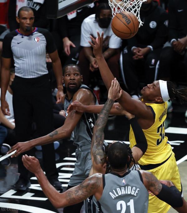 最新排名出爐！湖人或交易威少，哈登破解新規則，曾凡博首秀驚豔