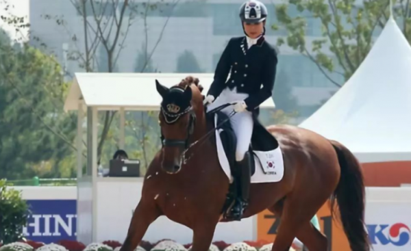 崔順實：總統背後的女人，隻手遮天操控韓國政壇，怎料因情債落馬