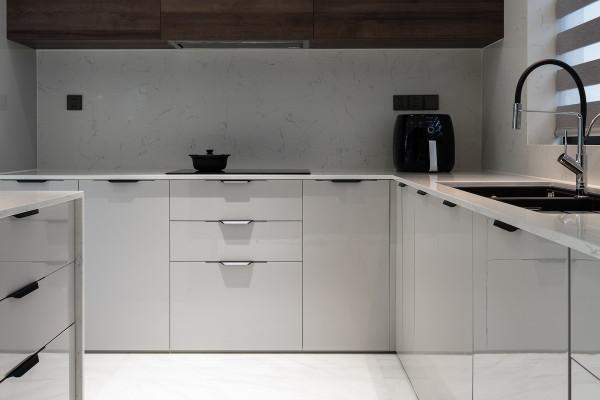 380㎡聯排別墅,無論白天還是晚上,外觀氣派有檔次賺足了面子 380㎡聯排別墅,無論白天還是晚上,外觀氣派有檔次賺足了面子