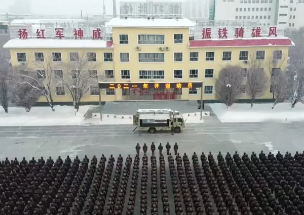 盤點2021 | 喀喇崑崙衛士高原駐訓忙 盤點2021 | 喀喇崑崙衛士高原駐訓忙