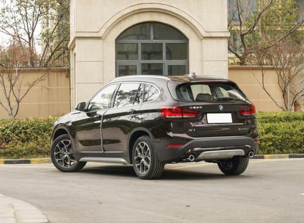 寶馬X1對比威颯，30萬左右的預算，誰才是年輕人的心頭好？