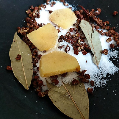 飯店大廚說漏嘴的秘密，家庭版臘肉這樣做才好吃