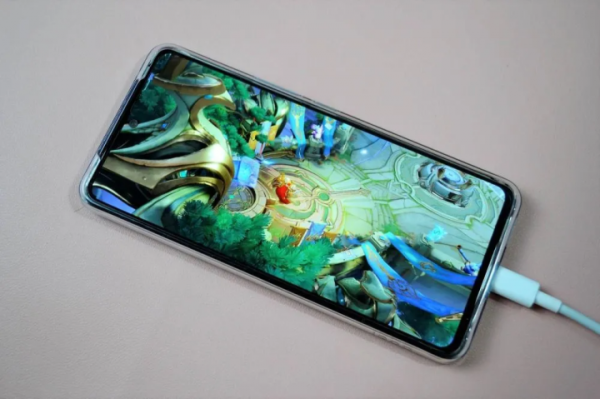 2021年什麼手機適合打遊戲?2021年最適合玩遊戲的手機推薦 2021年什麼手機適合打遊戲?2021年最適合玩遊戲的手機推薦