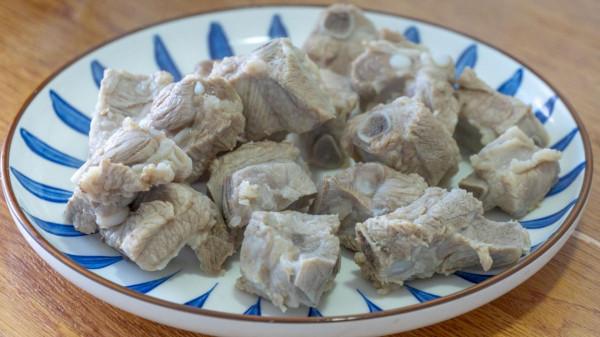 冬季貼膘季,這10道豬肉做法隨你選,好吃過癮,天天換著做吃不膩 冬季貼膘季,這10道豬肉做法隨你選,好吃過癮,天天換著做吃不膩