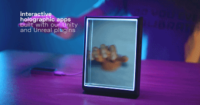 這個&OpenCurlyDoubleQuote;相框&rdquo;竟然是個全息3D顯示器，立體感十足，太酷了