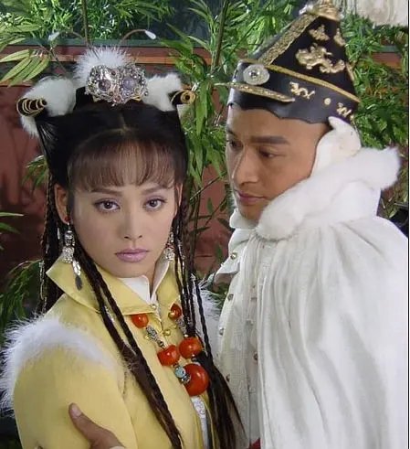 靠一首歌“混飯吃”的歌手都有誰？