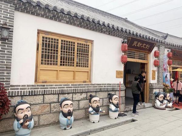 濟寧一個“假古鎮”走紅，風景美小吃多，遊客爭相打卡