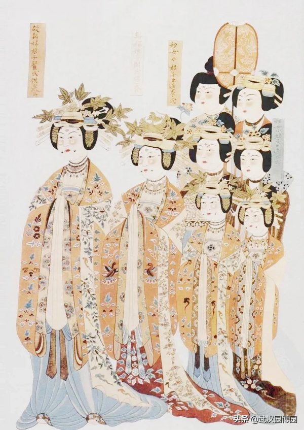 千年敦煌壁畫裡，藏著你的深秋時尚指南