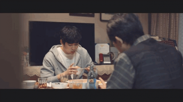 開場8分鐘就高能,";都教授";的硬核新劇穩了 開場8分鐘就高能,";都教授";的硬核新劇穩了