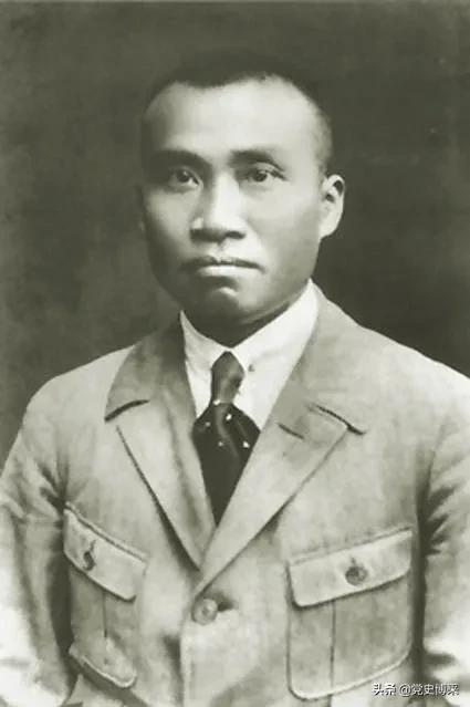 八一南昌起義勝利後為何放棄南昌遠走廣東？