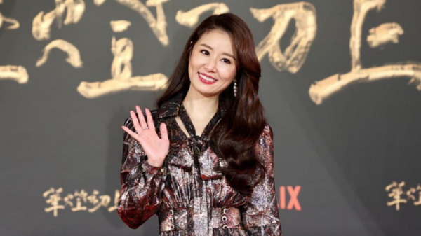 林心如顏值大回春!穿綢緞長裙顯名媛範,優雅氣質罕見 林心如顏值大回春!穿綢緞長裙顯名媛範,優雅氣質罕見