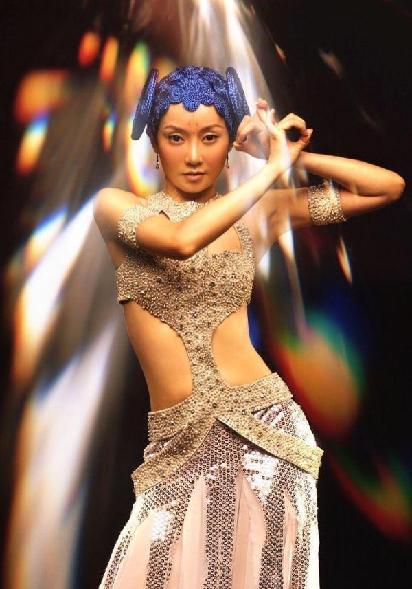 央視中秋晚會上的5大藝術家,個個實力超群,狂甩流量明星幾條街 央視中秋晚會上的5大藝術家,個個實力超群,狂甩流量明星幾條街