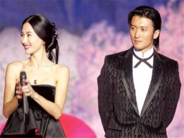 張柏芝兒子喊話謝霆鋒,希望父母複合,謝霆鋒留10億家產給前妻 張柏芝兒子喊話謝霆鋒,希望父母複合,謝霆鋒留10億家產給前妻