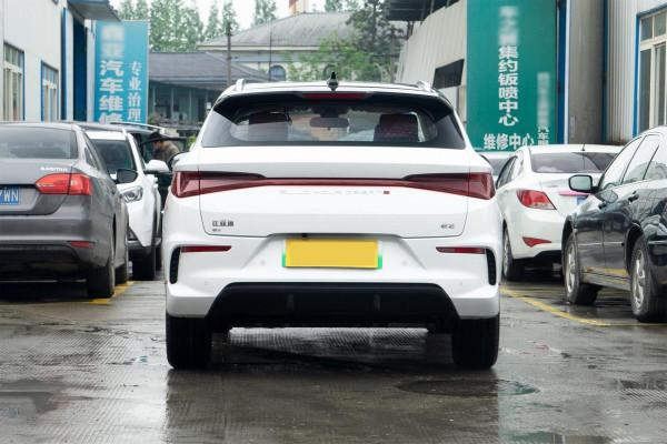 搭載刀片電池技術,續航401km,9.98萬起售,解析比亞迪e2 搭載刀片電池技術,續航401km,9.98萬起售,解析比亞迪e2