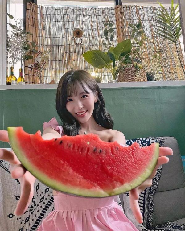 韓版“半藏森林”，清純外表下無法遮掩的“茶氣值”，絕了