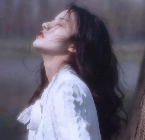 女子帶著前夫與兒子再次改嫁,眾人開始鄙夷到了解內情後敬佩 女子帶著前夫與兒子再次改嫁,眾人開始鄙夷到了解內情後敬佩