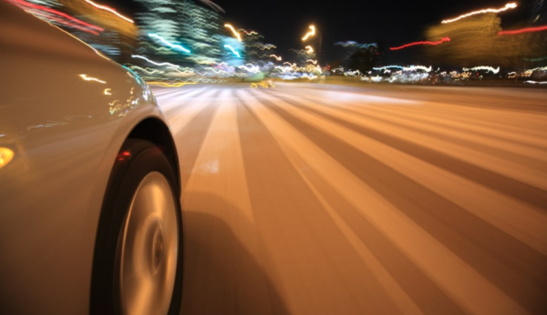 美國球星開超跑深夜飆車 撞上SUV 車被燒成火球 1人1狗命喪火海 美國球星開超跑深夜飆車 撞上SUV 車被燒成火球 1人1狗命喪火海