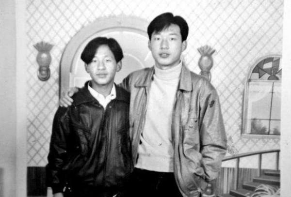 不靠顏值靠才華，這6位長相一般的男演員，媳婦一個比一個漂亮