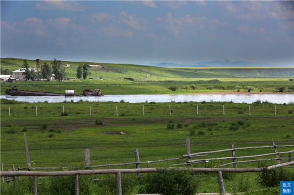 俄羅斯民族鄉，中俄界河可見俄羅斯奧洛契小鎮，夏季最佳避暑勝地