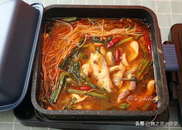 天冷全家喜歡圍著吃飯，火鍋魚在家做真的很香，幸福感100分