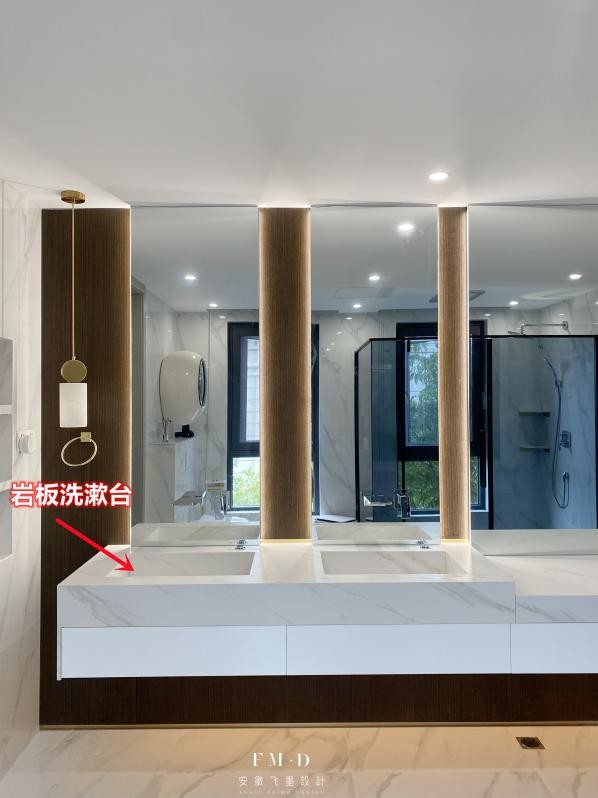 比起大理石我更喜歡巖板，能上牆能鋪樓梯，花紋漂亮規格大也耐磨