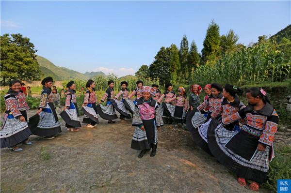 貴州西部藏了個“中國涼都”，夏季只有19℃，沿途都是少數民族村