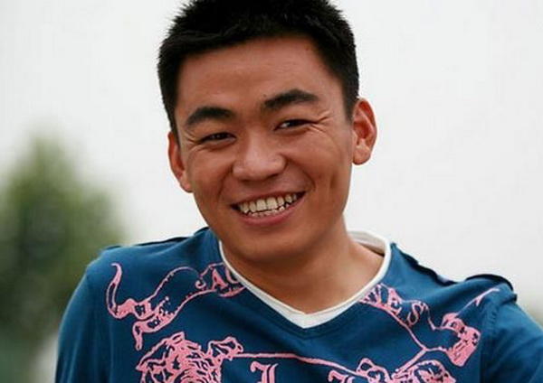 用一張臉“欺騙”了所有人,王寶強不傻,非常聰明,而且是個狠人 用一張臉“欺騙”了所有人,王寶強不傻,非常聰明,而且是個狠人