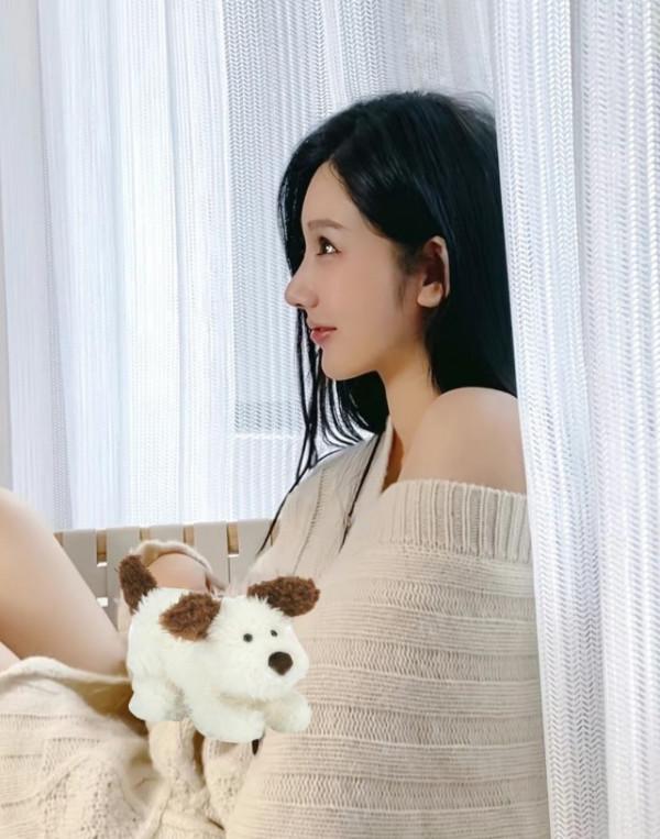 都美竹曬近照,從中傳退學後積極準備藝考,希望有更好的人生 都美竹曬近照,從中傳退學後積極準備藝考,希望有更好的人生