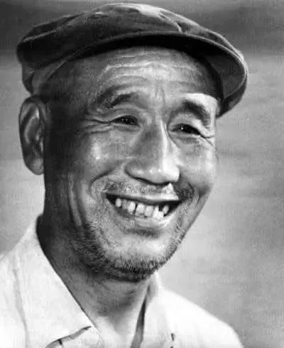 團團學黨史 | 看看歷史上發生的黨史大事(10月25日-10月31日) 團團學黨史 | 看看歷史上發生的黨史大事(10月25日-10月31日)