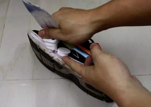 舊牙刷直接丟掉太可惜，放在家裡還有很多作用，簡單實用