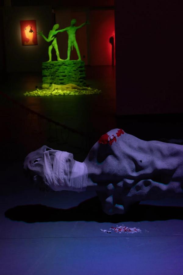 林惠興《人間劇場Ⅱ》: 今天我們只感受人間的喜悅