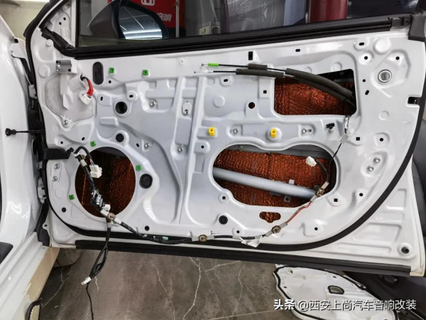 近在身邊的舒適之音,豐田凱美瑞無損升級德國原裝進口RS能量音響 近在身邊的舒適之音,豐田凱美瑞無損升級德國原裝進口RS能量音響