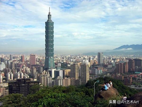 地球上最不可思議的 10 部電梯：它們的高度會讓任何遊客感到震驚